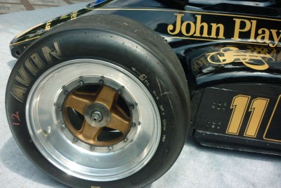 Lotus 91 front wheel